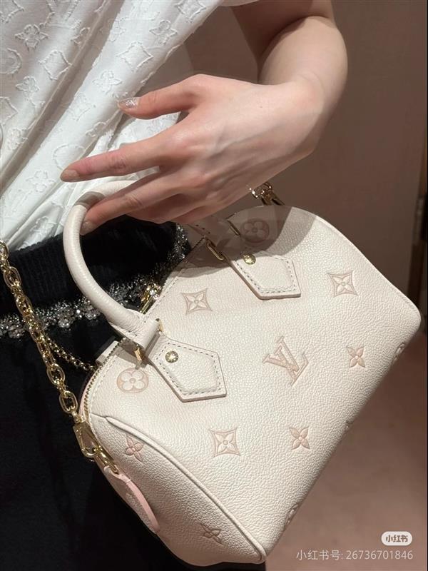 2026120163139888 330